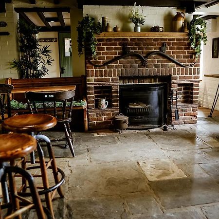 The Old Mill Hotel Salisbury Kültér fotó
